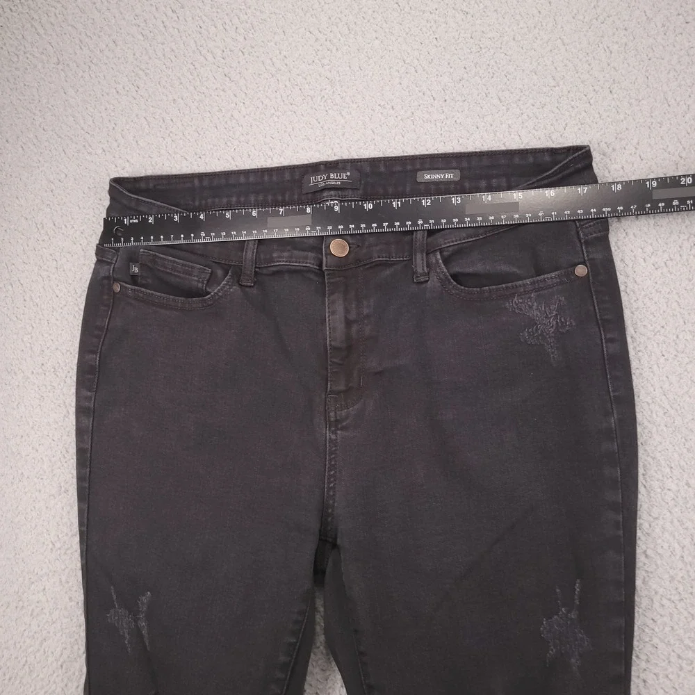 JUDY BLUE Jeans Size 15/32 Skinny Leopard Patch Distressed Black Denim